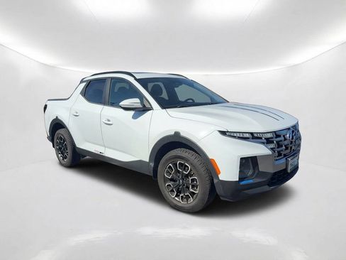 Used 2022 Hyundai Santa Cruz SEL Premium AWD/4WD image 3