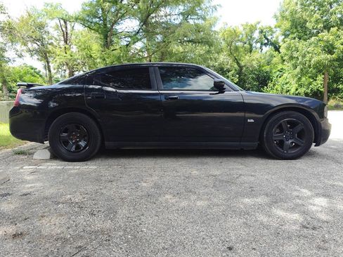 Used 2008 Dodge Charger SE RWD image 3