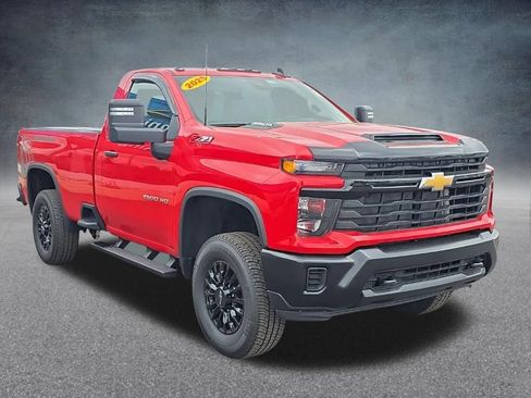 Used 2025 Chevrolet Silverado 2500 W/T AWD/4WD image 10