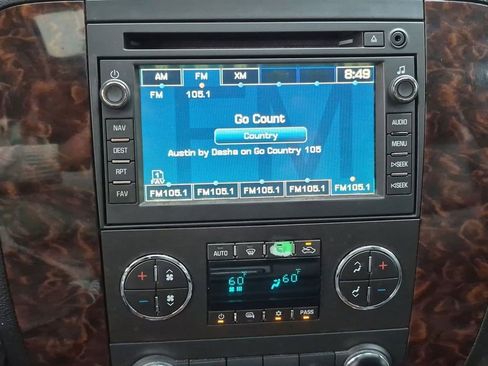 Used 2011 GMC Sierra 2500 Denali AWD/4WD image 5