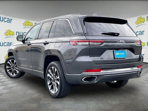Used 2022 Jeep Grand Cherokee Overland AWD/4WD image 4