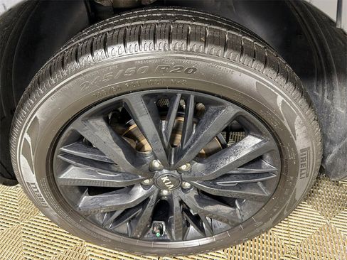 Used 2021 Kia Telluride SX image 19