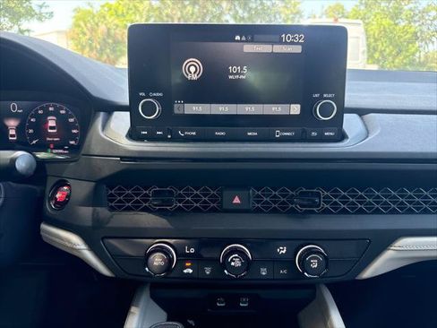 Used 2024 Honda Accord LX image 24