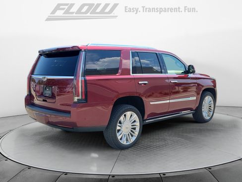 Used 2019 Cadillac Escalade Platinum AWD/4WD image 9