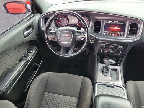 Used 2019 Dodge Charger GT image 13