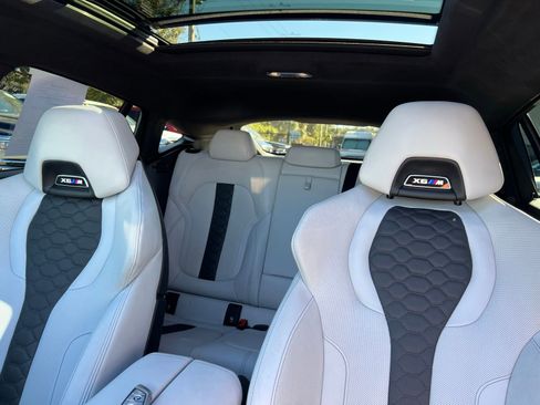 Used 2022 BMW X6 M image 41