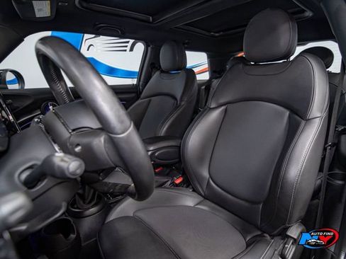 Used 2022 MINI Cooper S image 16