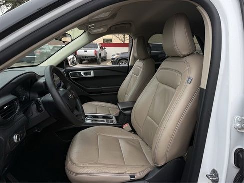 Used 2021 Ford Explorer 2WD w/ Class III Trailer Tow Package image 23