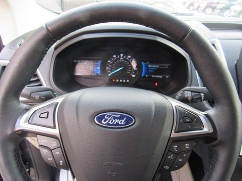 Used 2024 Ford Edge Titanium w/ Titanium Elite Package AWD/4WD image 13