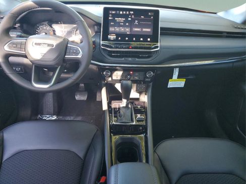 New 2026 Jeep Compass Latitude AWD/4WD image 15