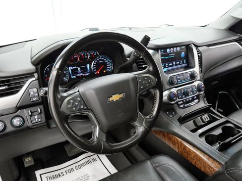 Used 2019 Chevrolet Tahoe Premier w/ RST 6.2L Performance Edition AWD/4WD image 11