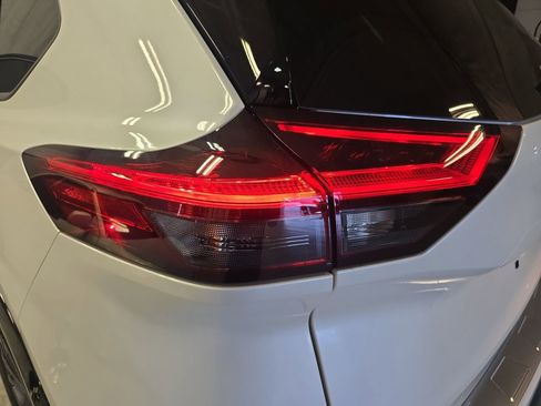 New 2025 Nissan Rogue Platinum w/ Tech Package image 35