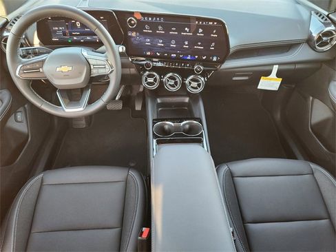 New 2026 Chevrolet Blazer EV LT image 2