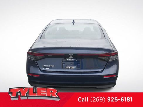 Used 2024 Honda Accord EX image 7