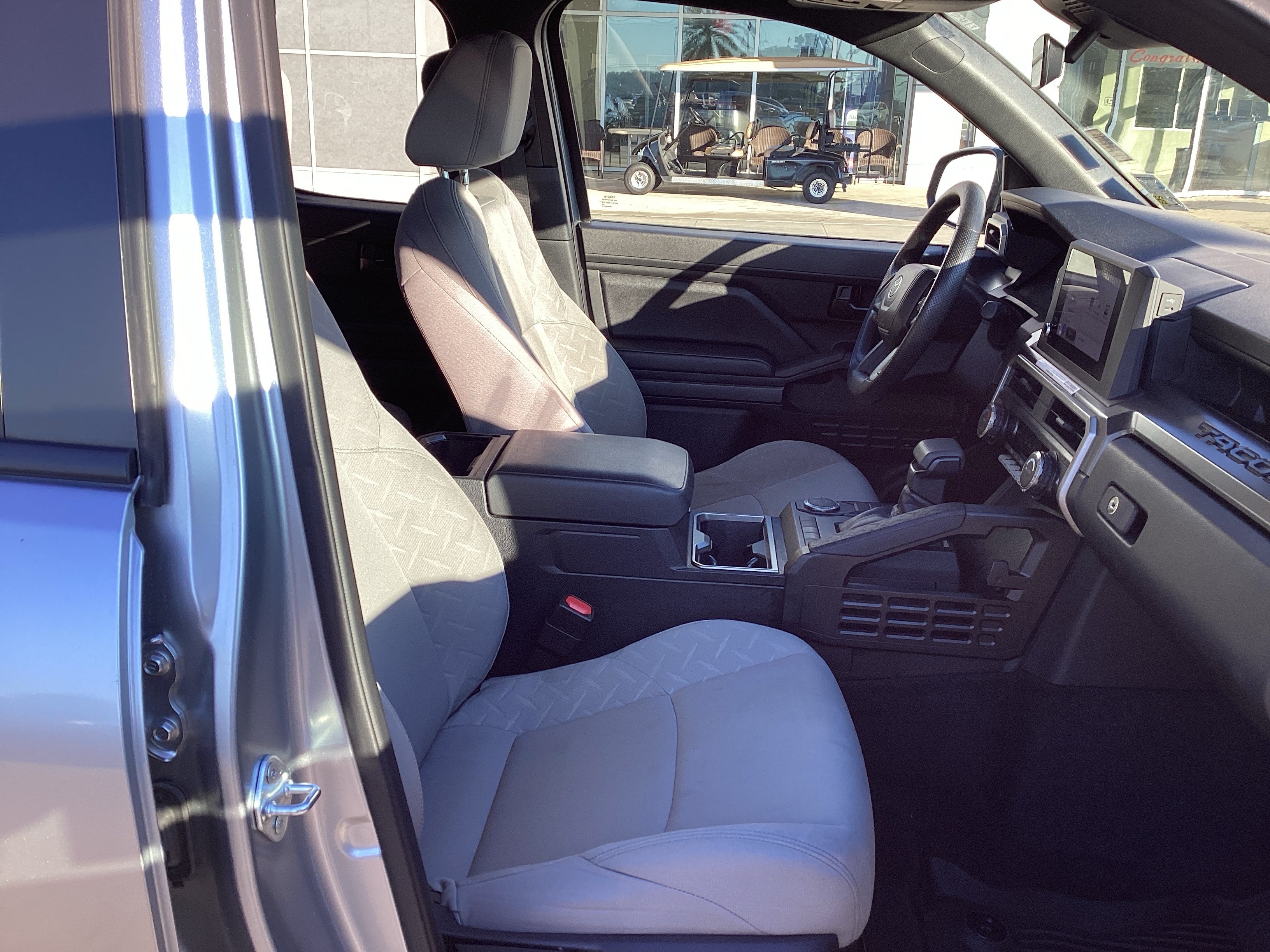 Used 2024 Toyota Tacoma SR5 RWD image 10