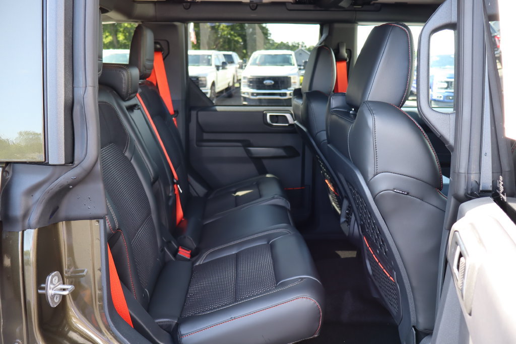 New 2026 Ford Bronco Raptor w/ Interior Carbon Fiber Pack AWD/4WD image 35