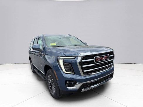 Used 2026 GMC Yukon Elevation w/ Elevation Premium Package AWD/4WD image 18