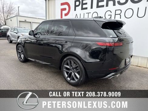 Used 2023 Land Rover Range Rover Sport SE Dynamic image 5