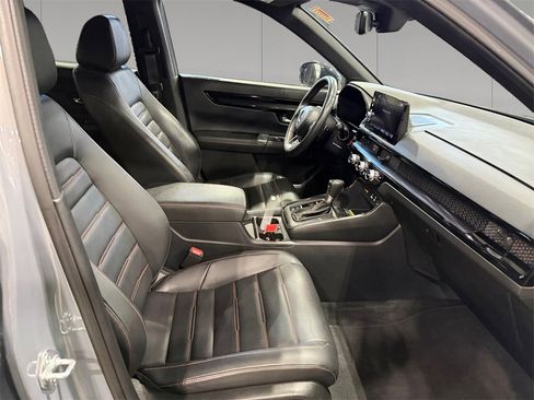 Used 2024 Honda CR-V Sport Touring image 17