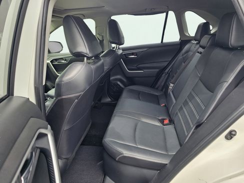 Used 2021 Toyota RAV4 XLE Premium AWD/4WD image 34