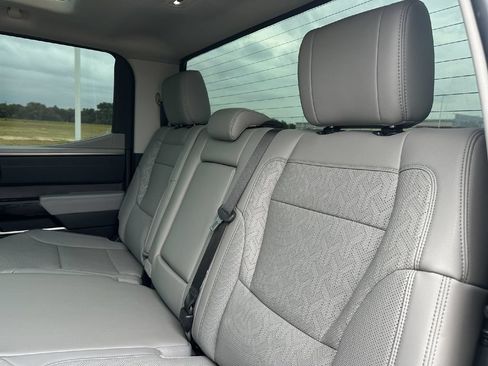 Used 2024 Toyota Tundra Limited AWD/4WD image 20