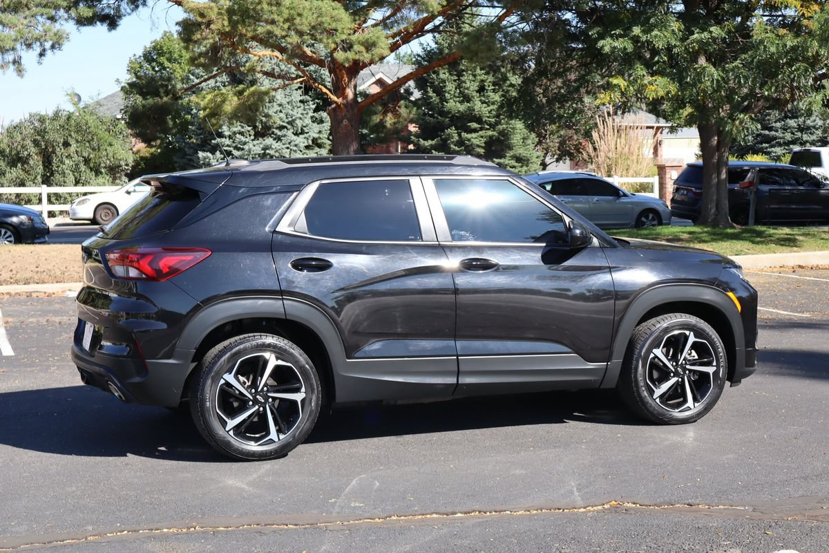Used 2021 Chevrolet TrailBlazer RS w/ Technology Package AWD/4WD image 4