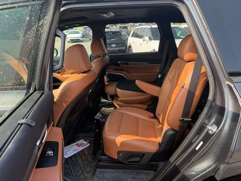 Certified 2024 Kia Telluride EX X-Line AWD/4WD image 10