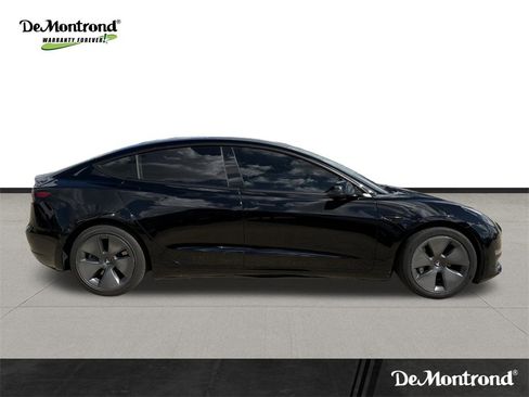 Used 2022 Tesla Model 3 Long Range image 4