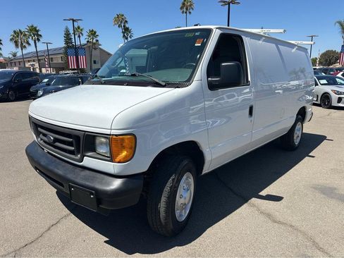Used 2007 Ford E-150 and Econoline 150 RWD image 9