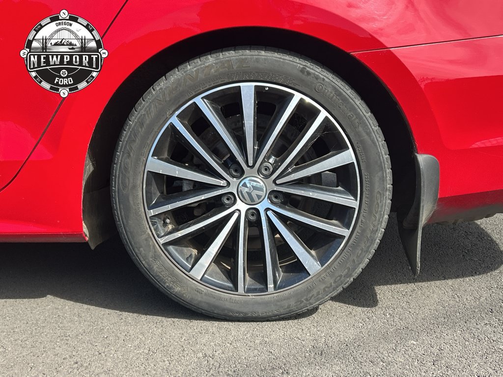 Used 2016 Volkswagen Jetta Sport FWD image 9