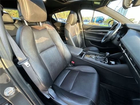 Used 2019 MAZDA MAZDA3 AWD Hatchback w/ Premium Pkg image 23