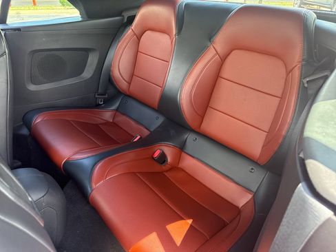 Used 2025 Ford Mustang Premium RWD image 24