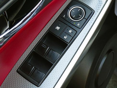 Used 2014 Lexus IS 350 w/ F Sport Package RWD image 16
