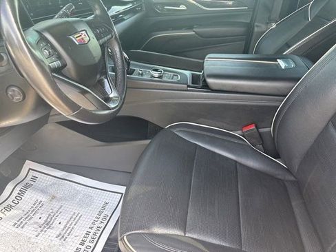 Used 2021 Cadillac Escalade Sport AWD/4WD image 11