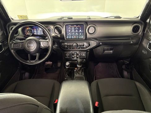 Used 2021 Jeep Wrangler Unlimited Sport AWD/4WD image 31