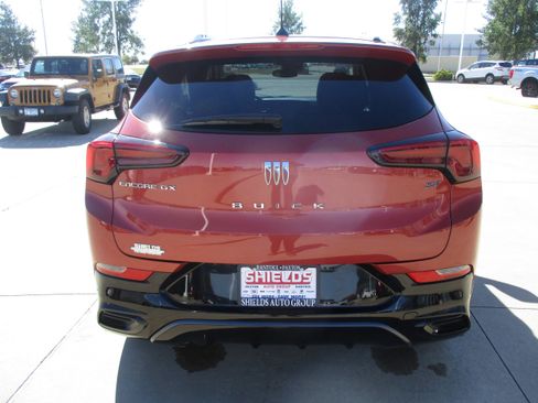 Used 2024 Buick Encore GX Sport Touring w/ Comfort Package image 5