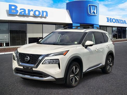Used 2023 Nissan Rogue Platinum w/ Platinum Premium Package AWD/4WD image 2