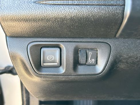 Used 2020 GMC Acadia AT4 w/ Driver Alert Package II image 27