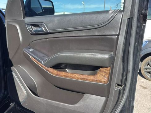 Used 2019 Chevrolet Tahoe LS image 21