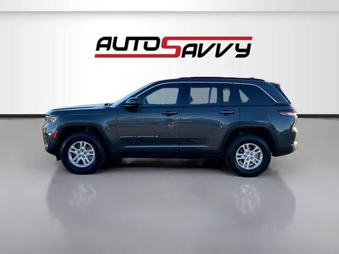 Used 2025 Jeep Grand Cherokee Laredo w/ Trailer Tow Package image 4