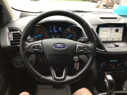 Used 2018 Ford Escape SEL AWD/4WD image 15