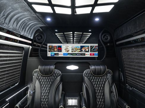 Used 2019 Mercedes-Benz Sprinter 170 image 13