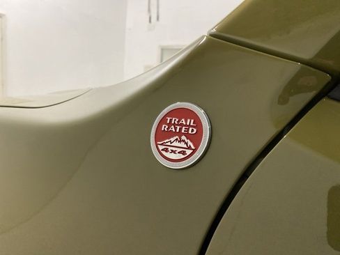 Used 2015 Jeep Renegade Trailhawk w/ Premium Leather Group image 91