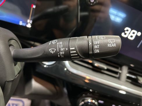 New 2026 Chevrolet Trax RS w/ Sunroof Package image 24