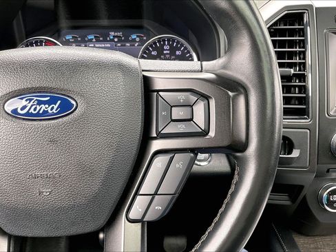 Used 2018 Ford Expedition Max Limited w/ Equipment Group 301A AWD/4WD image 19