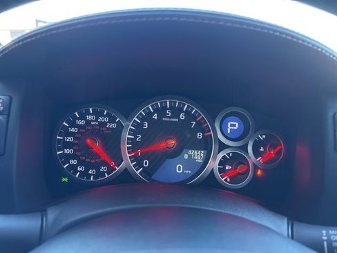 Used 2015 Nissan GT-R Premium image 19