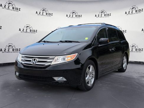 Used 2012 Honda Odyssey Touring image 3
