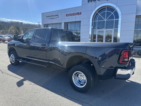 New 2026 RAM 3500 Tradesman image 11