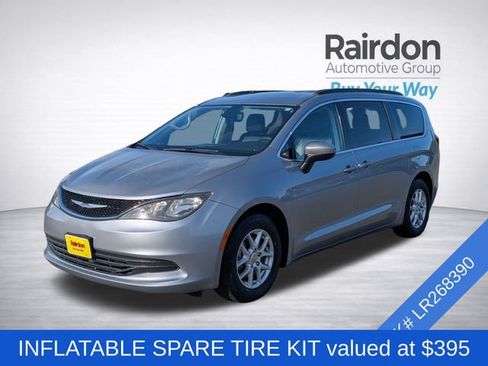 Used 2020 Chrysler Voyager Lxi FWD image 3