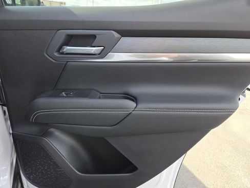 New 2026 GMC Terrain Elevation w/ Elevation Premium Package image 27